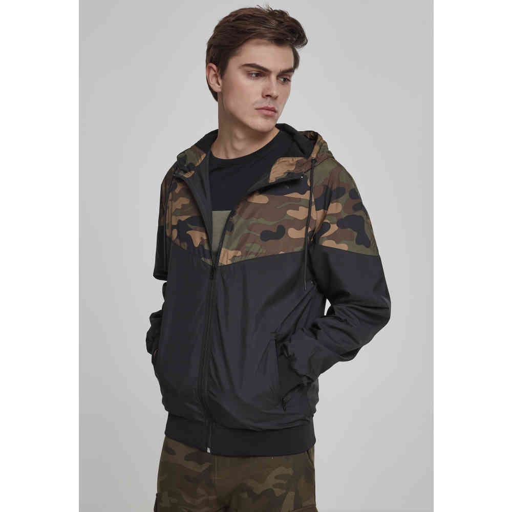 Urban Classics - Pattern Arrow Windrunner jacket - Black